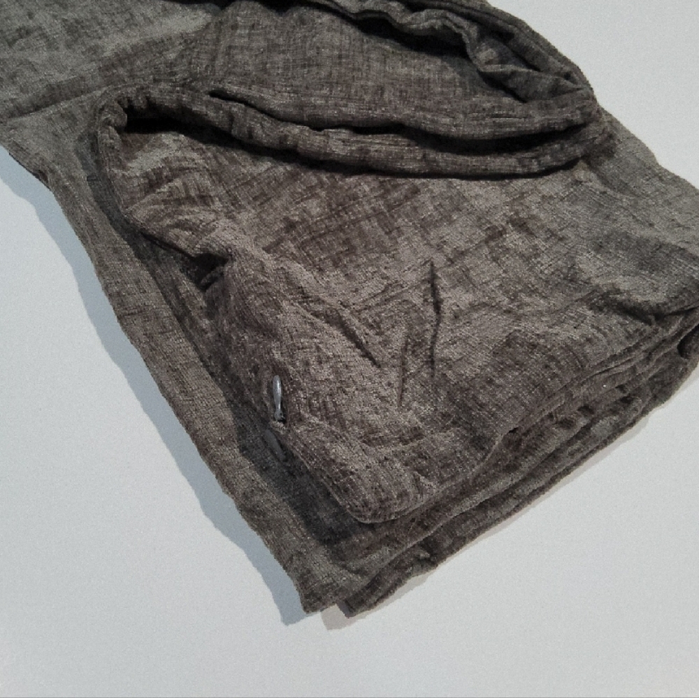 Pack of 2 Couch Throw Pillow Covers 20x20 Inch Soft Dark Gray Chenille New - Picture 3 of 4